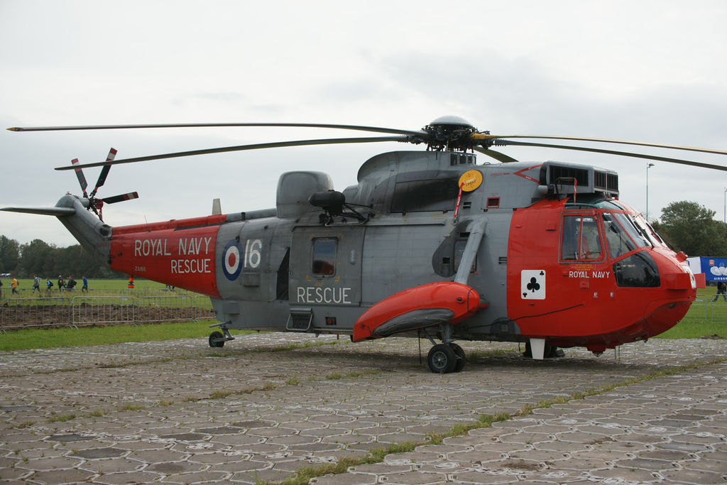 r1 (Sea_king_SAR)