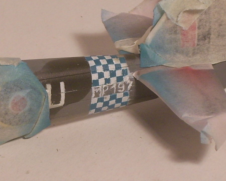 Hawker Typhoon 010 (colorazione insegne 10 scritta MP 197 3)
