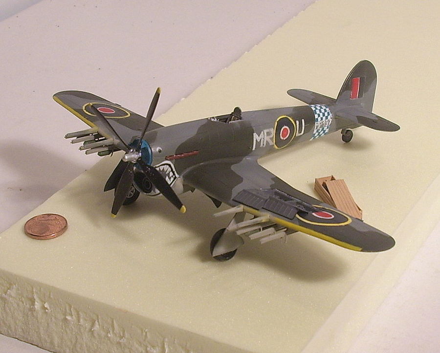 Hawker Typhoon 15 (pronto per post shading 2)