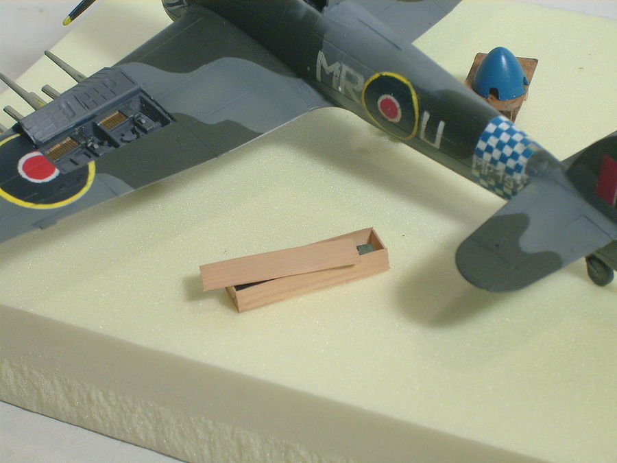 Hawker Typhoon 15 (pronto per post shading 6)