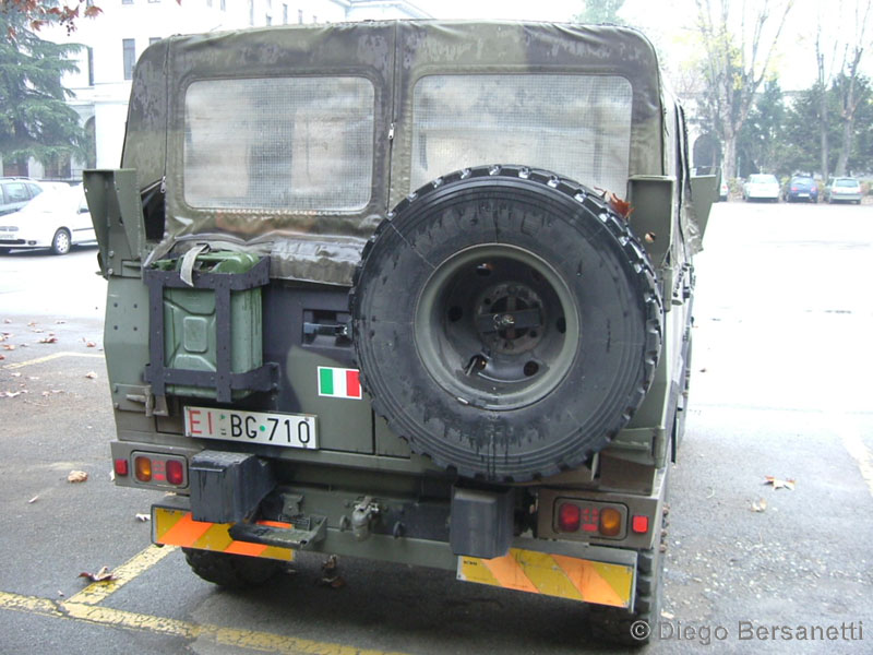 VM-90-T-09.jpg
