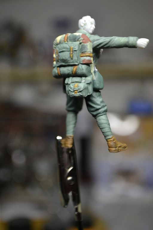 022 figurino
