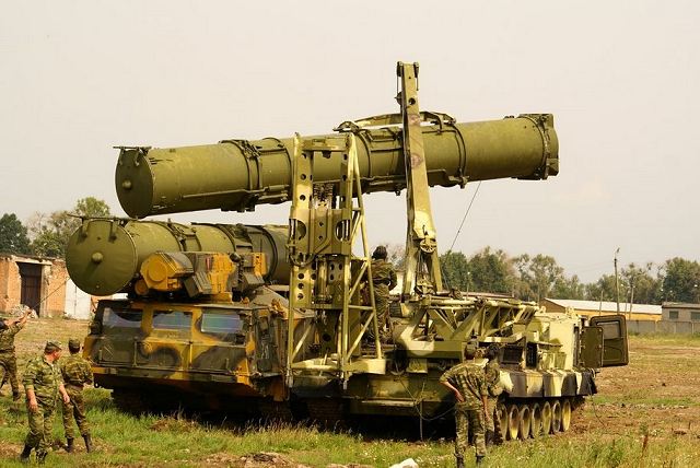 S-300V_9K81_Antey-300_SA-12_ground-to-air_defence_missile_system_Russia_Russian_army_defence_industry_military_technology_005