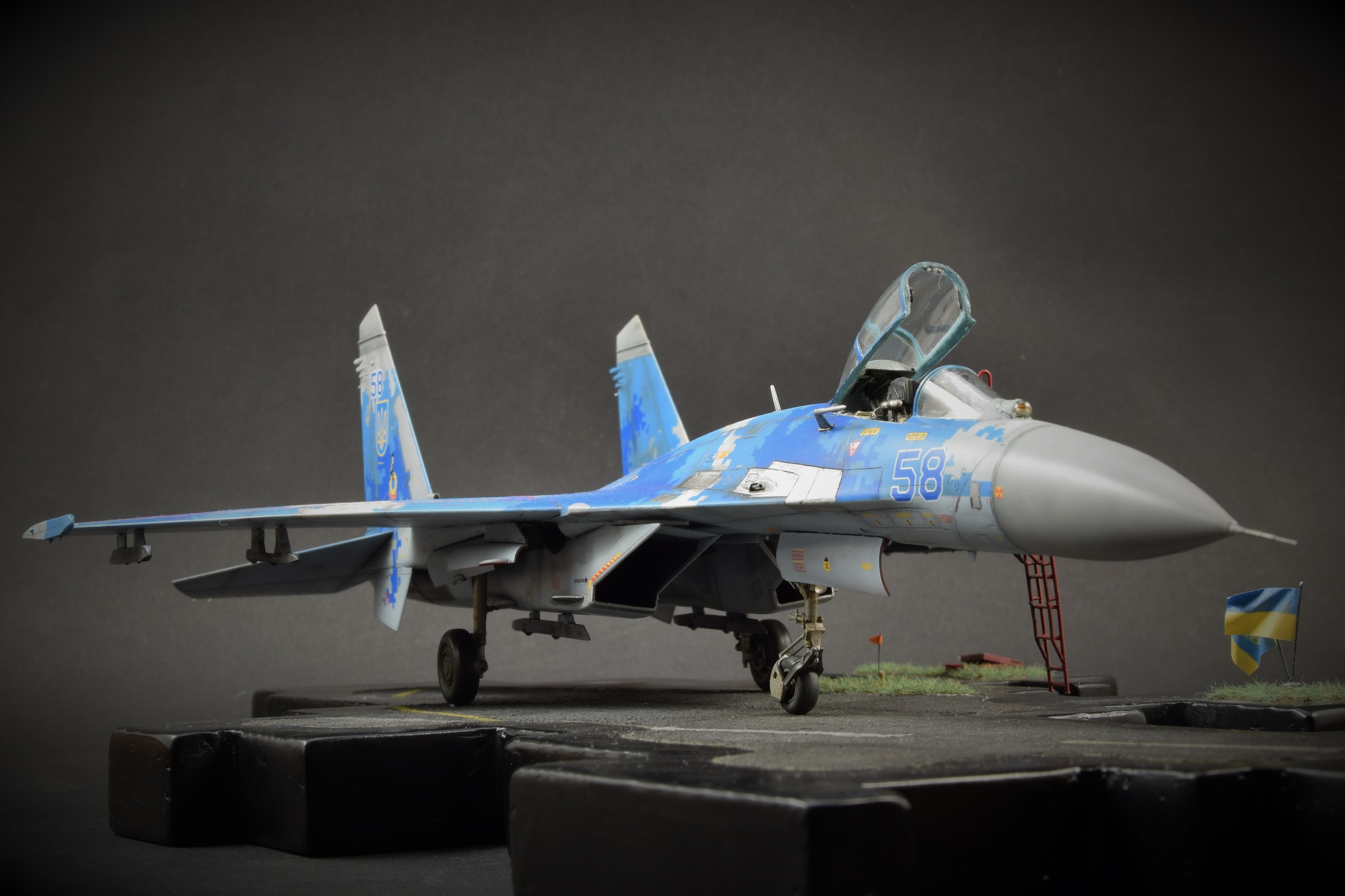 Su 27 Ukraine - Finito 6