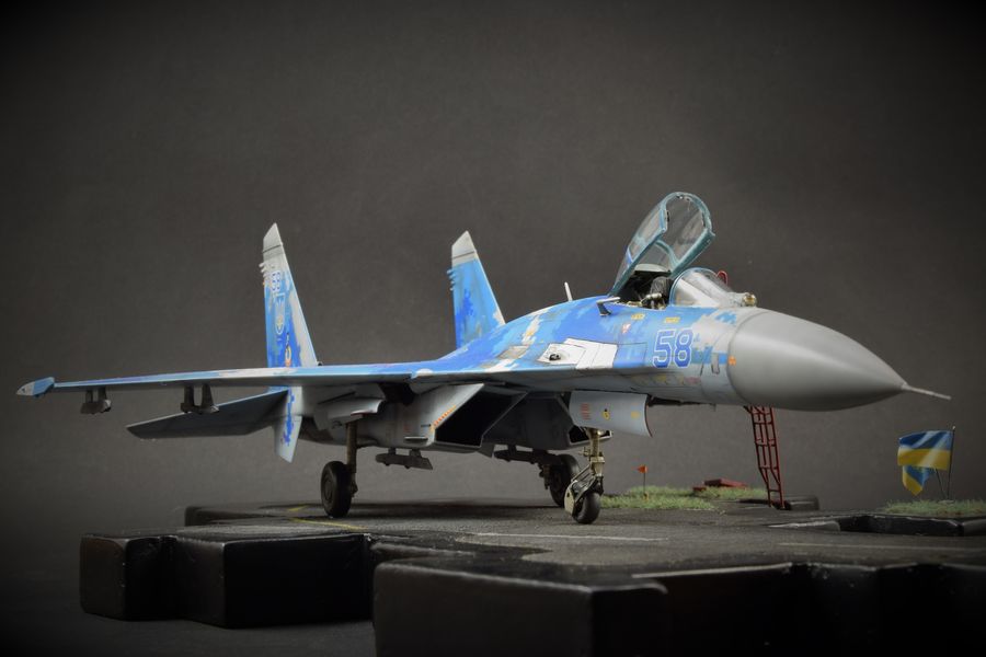 Su 27 Ukraine - Finito 6