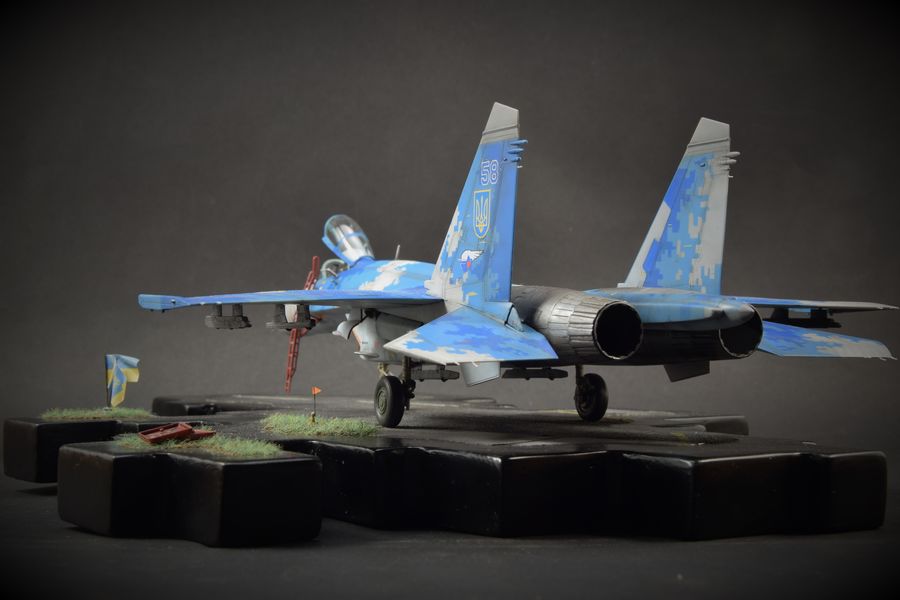 Su 27 Ukraine - Finito 9