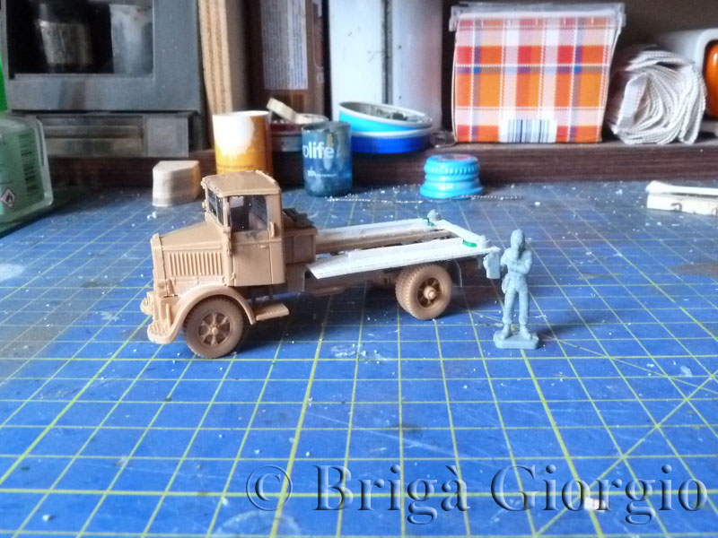 Autocisterna su Lancia 3RO (2)