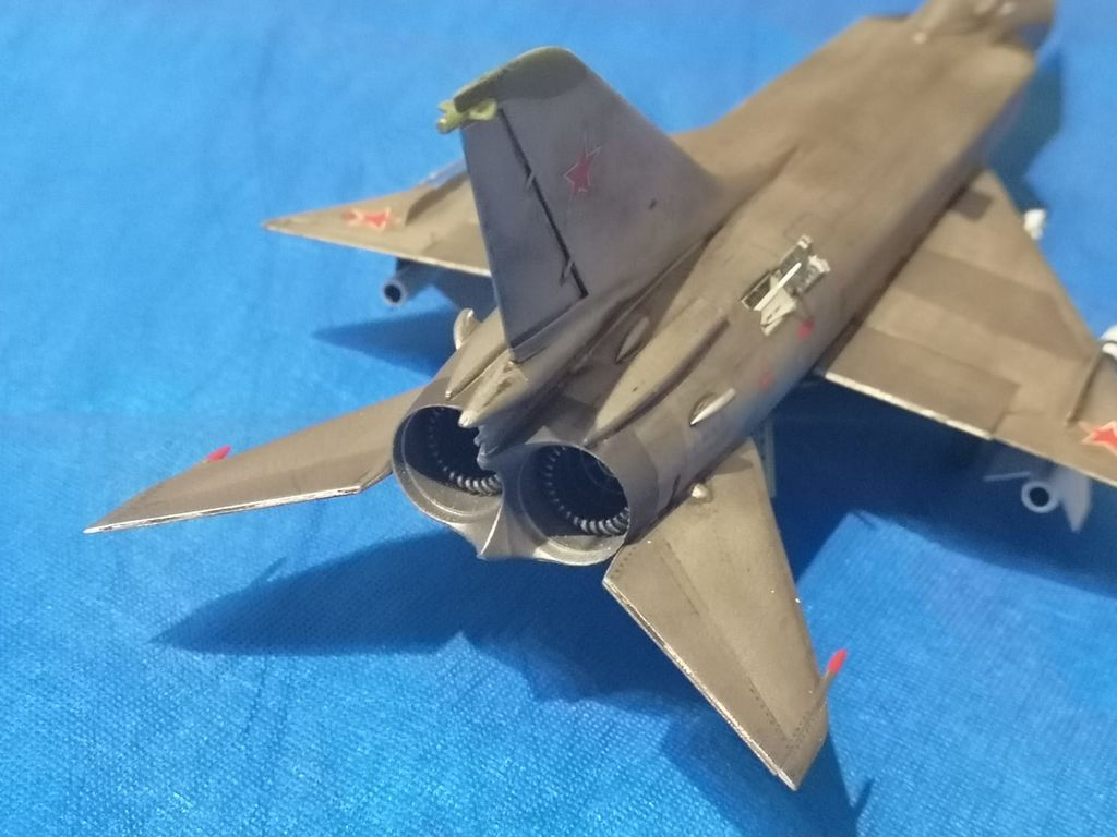 f9b32d33-b512-4f8d-986a-4c938583a611