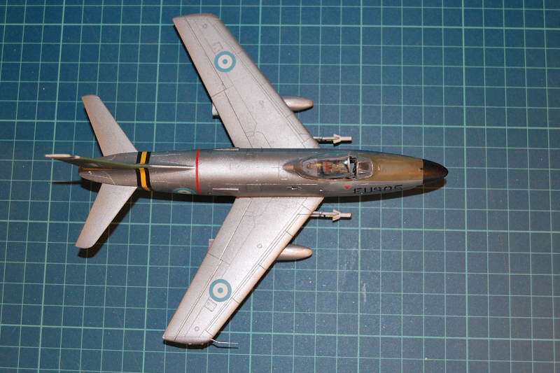 f-86D053