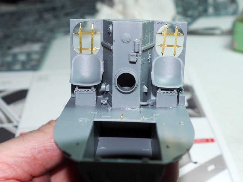 m76 otter (9)