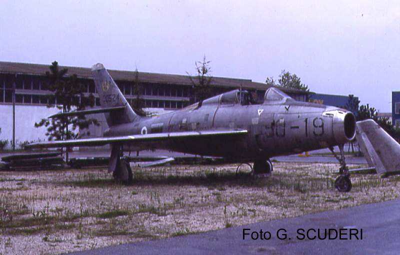 F84F Thunderstreak