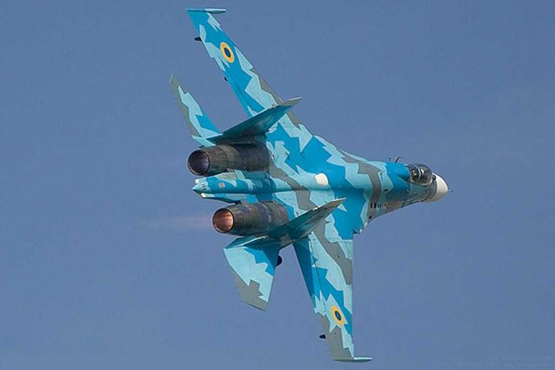 Su-27_08b