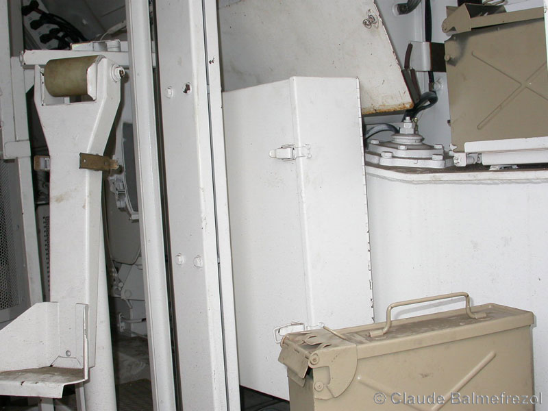vcrth-6-caisse-int&eacute;rieur-centre.jpg
