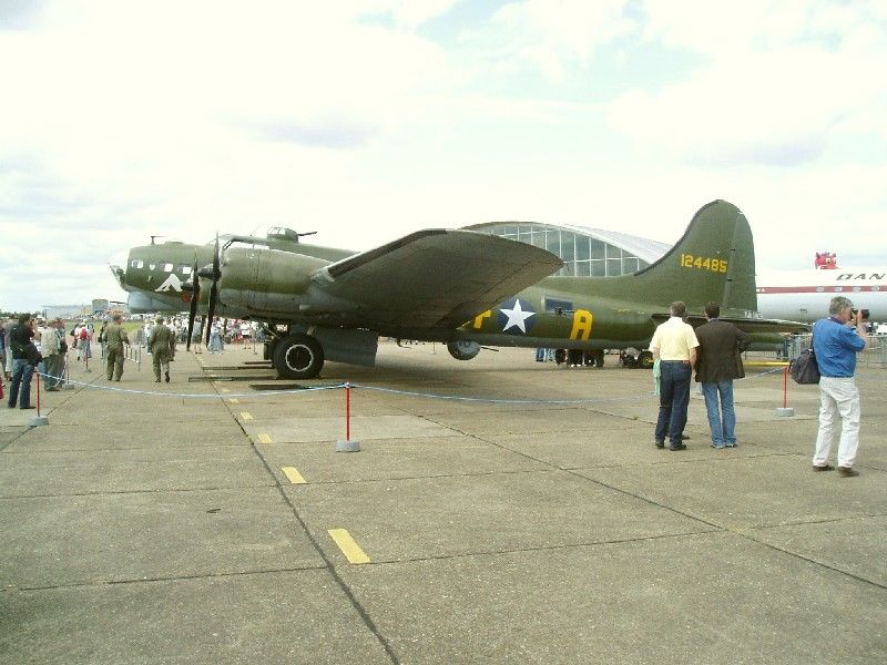 B-17_001