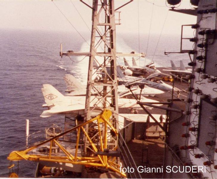 F14 e