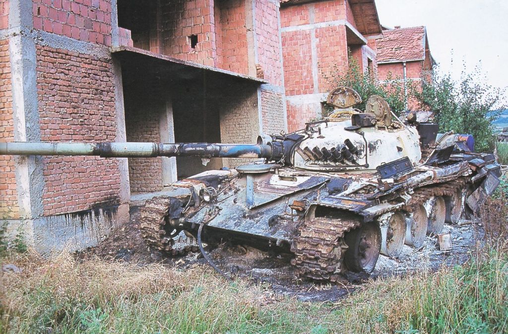 T 72 MBT SERBIA. (1)