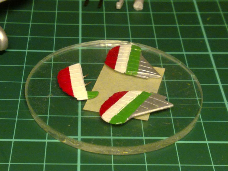 061 Tricolore  01