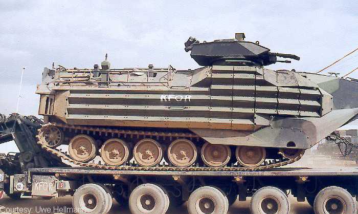 us_aavp7-010