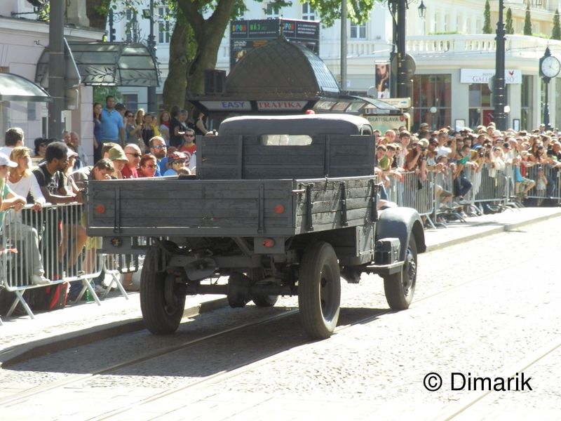 576.jpg