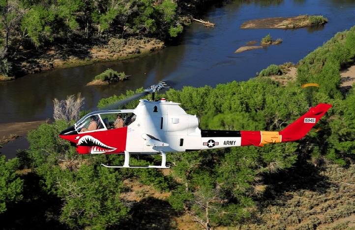 AH-1S_Cobra-9