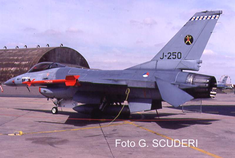 GD F16 KLU
