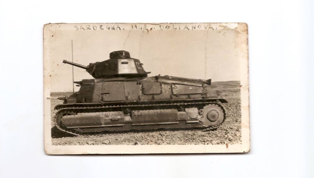 captured F Somua S35 05