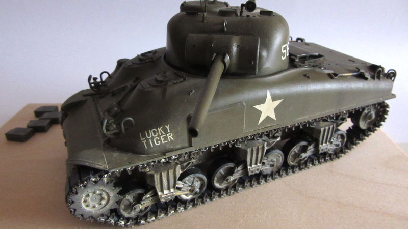 M4A1 Sherman FInito 01
