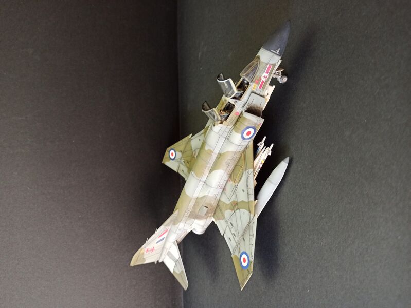 Phantom_52