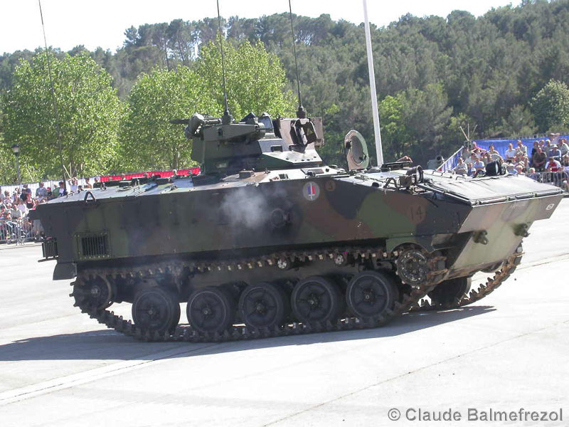AMX10voa-017.jpg