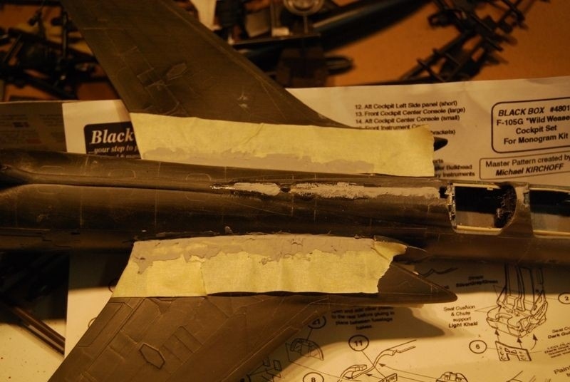 F-105 assemblaggio (1)