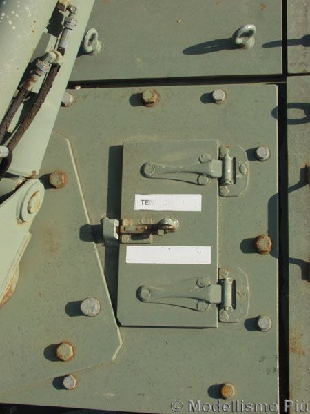 P3189899