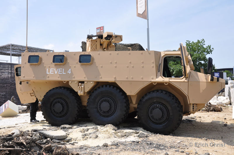 Eurosatory-2010-PARIS-202.jpg