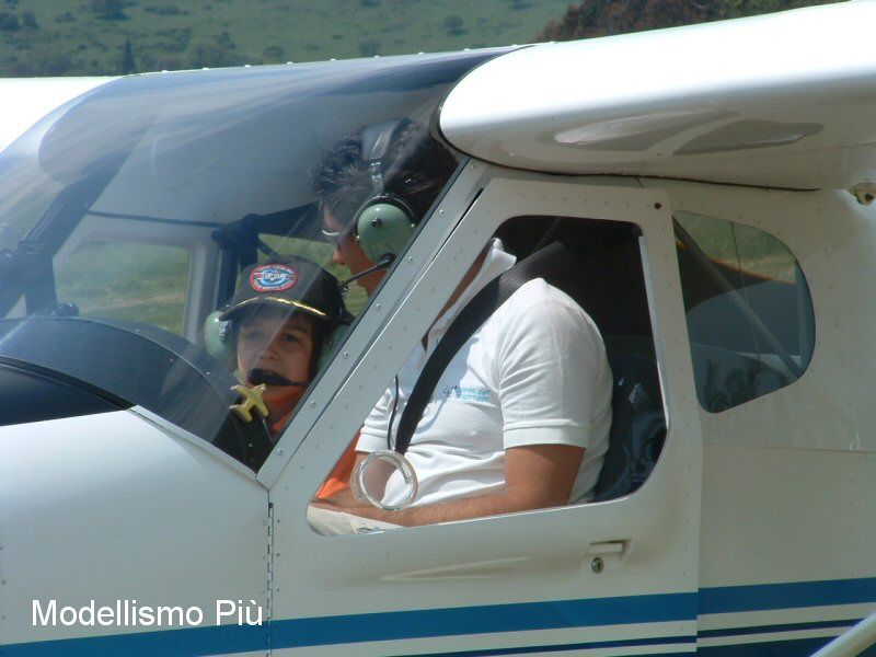 as052006_06_.JPG