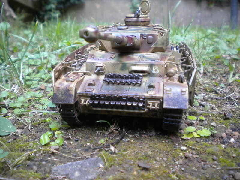 Panzer IV Ausf. H 1/35 Academy
