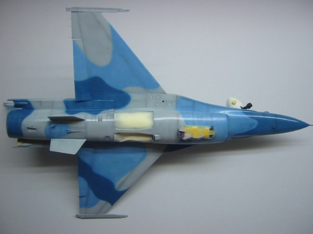 F-16 (6046)